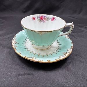ROYAL CROWN‎ DERBY Kendal Rose Blue Gold Trim Tea Cup & Saucer Vintage Rare Mint